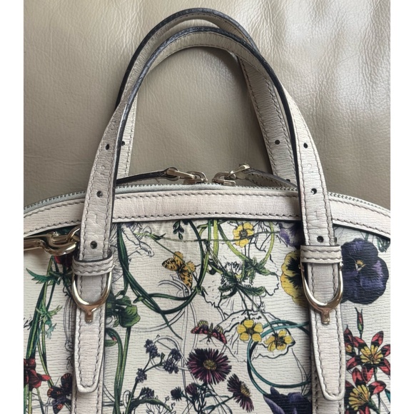 Authentic Gucci Floral Canvas White Leather Dome Satchel Crossbody Bag - Picture 14 of 15